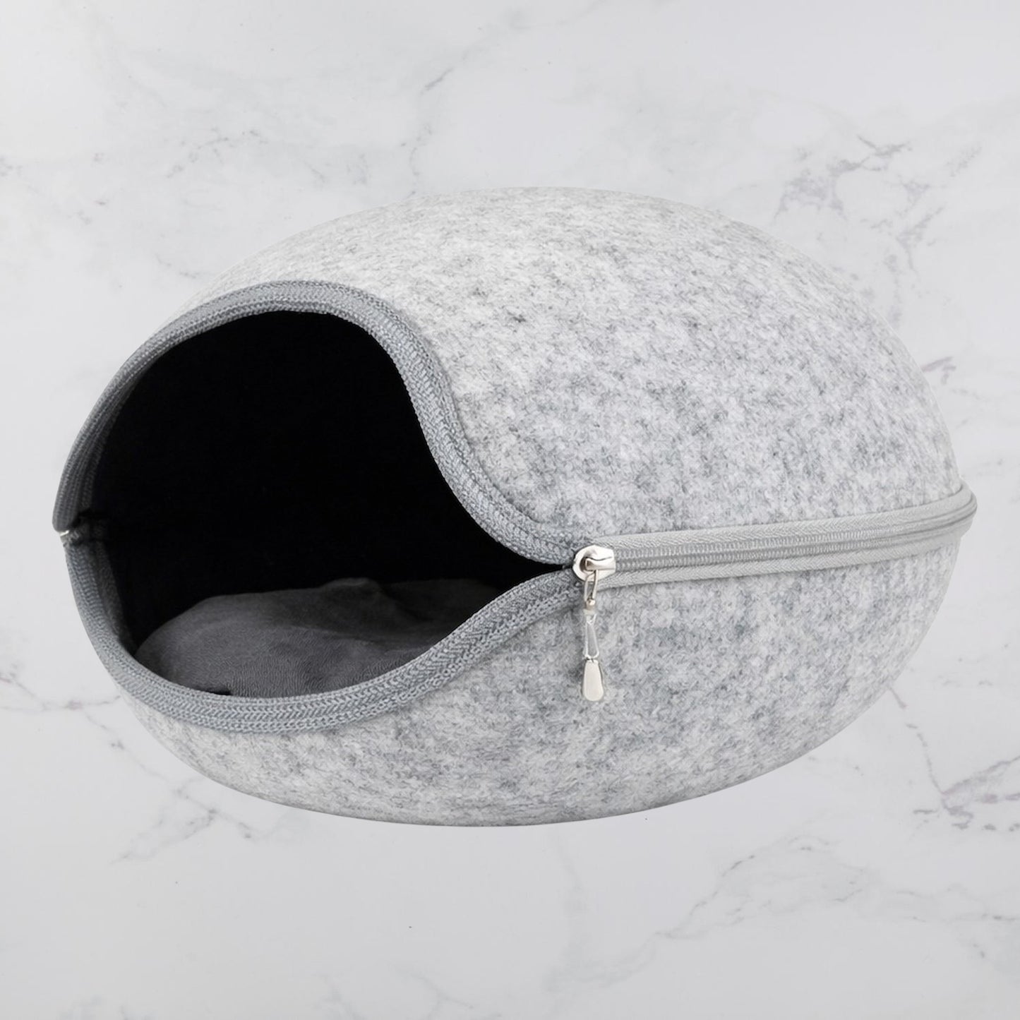 Zwarte regenjas, droog & stijlvol op stap